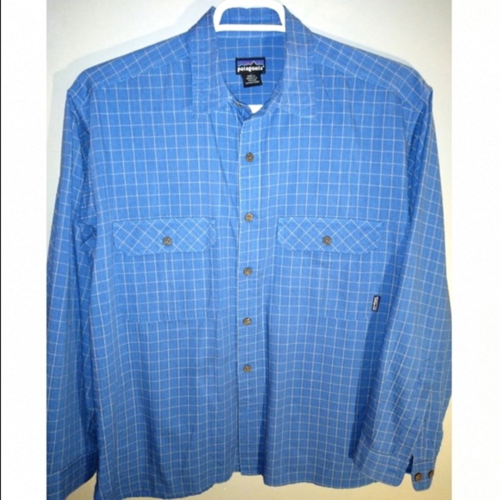 Patagonia men's medium size button down